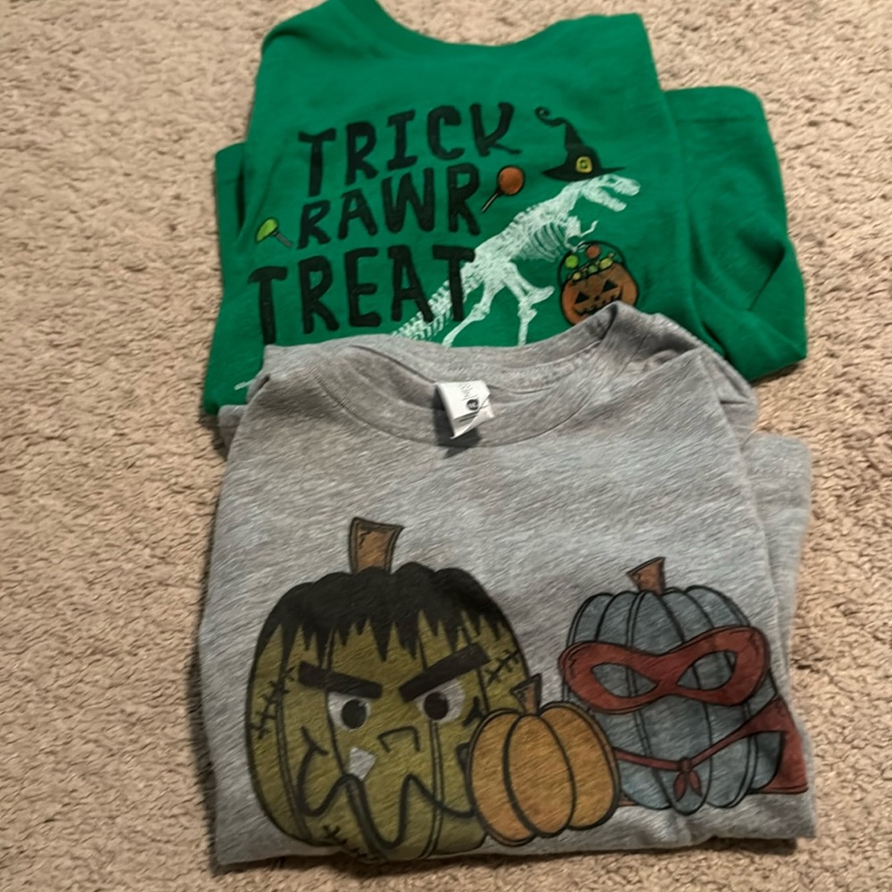 Trick or treat - Halloween shirts. 4t